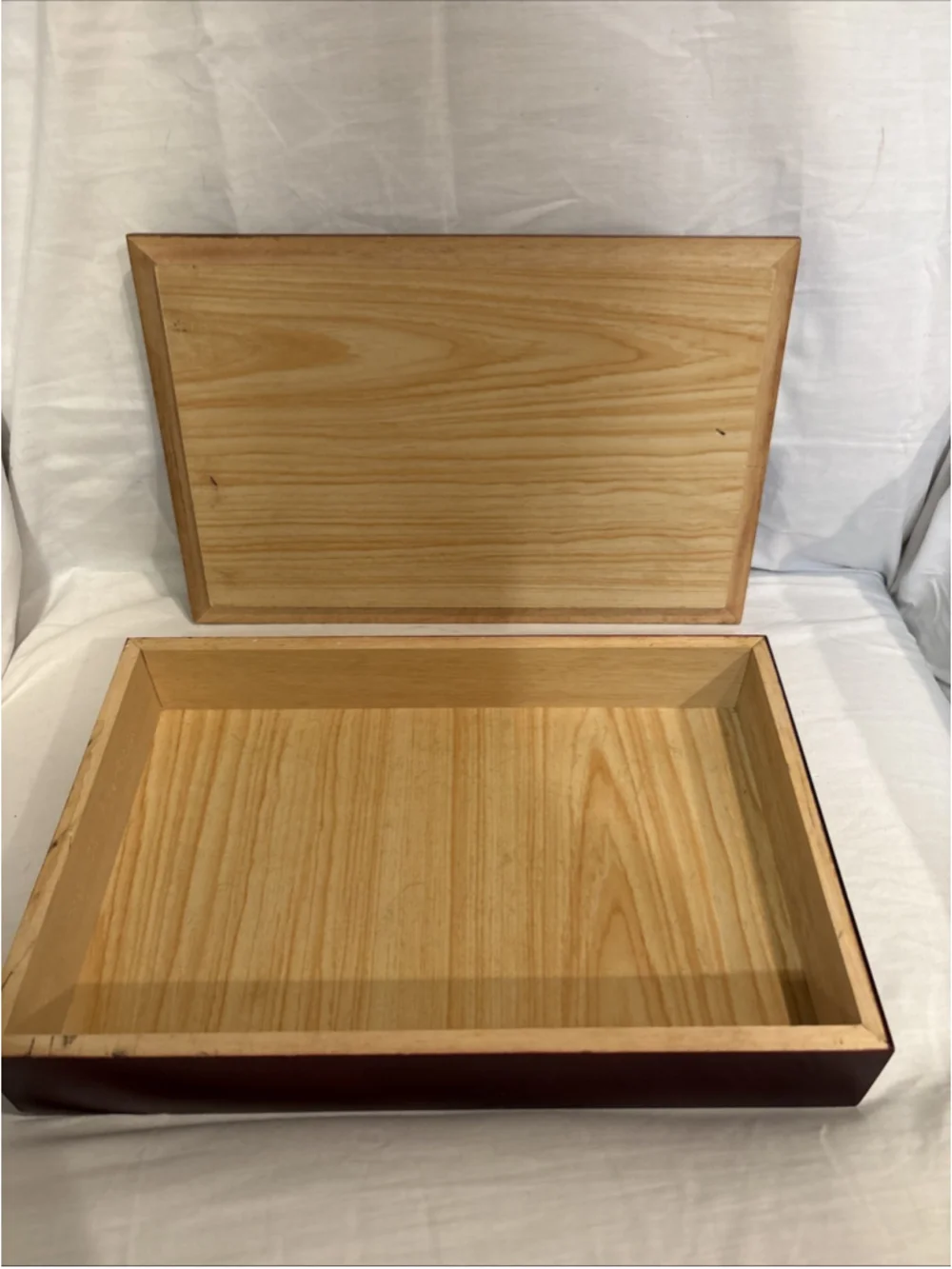 Port Chatham Box vintage pacific